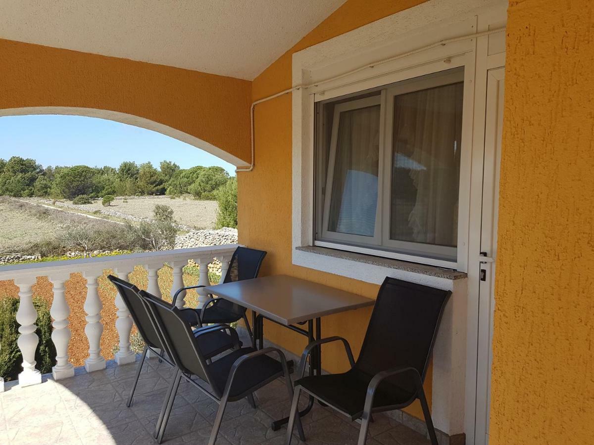 Apartmani Anna Vir Exterior foto